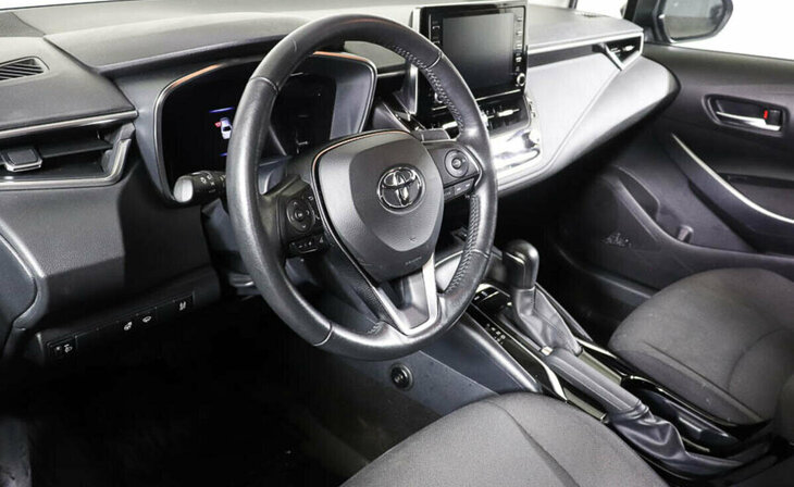 Toyota Corolla - Фото 6