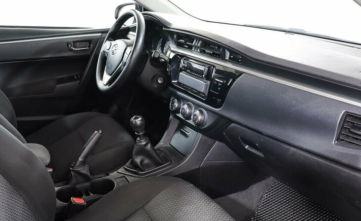 Toyota Corolla - Фото 6