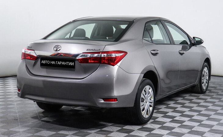 Toyota Corolla - Фото 2