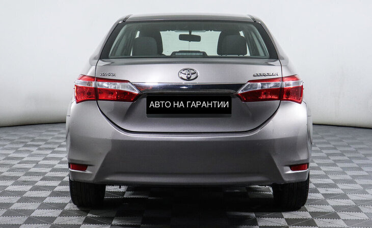 Toyota Corolla - Фото 3