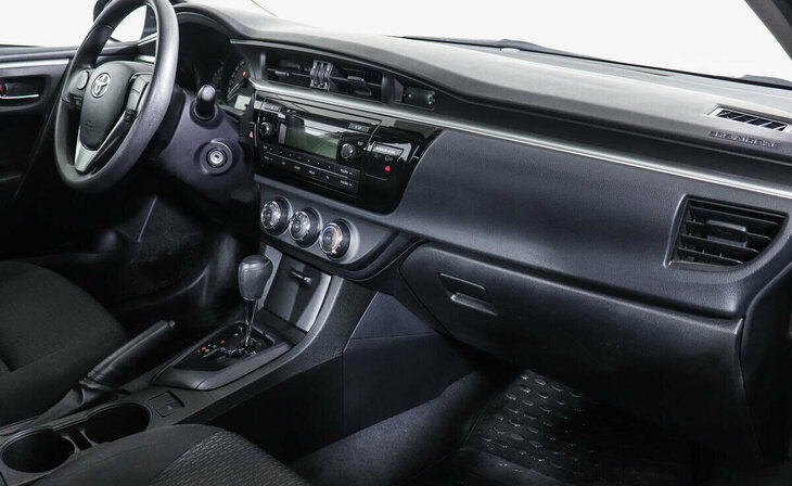 Toyota Corolla - Фото 4