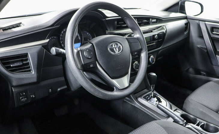 Toyota Corolla - Фото 6
