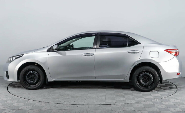 Toyota Corolla - Фото 2