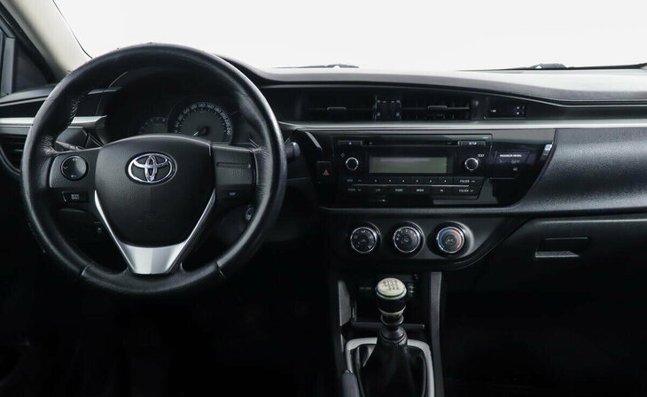 Toyota Corolla - Фото 6