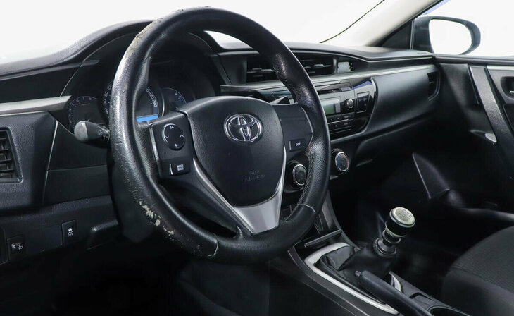Toyota Corolla - Фото 7