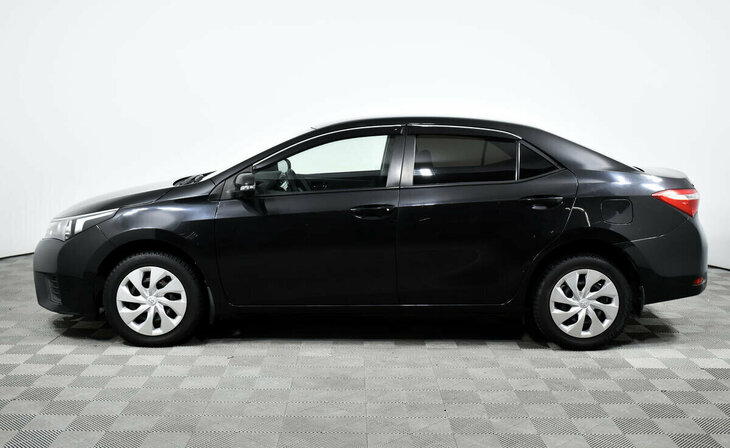 Toyota Corolla - Фото 2