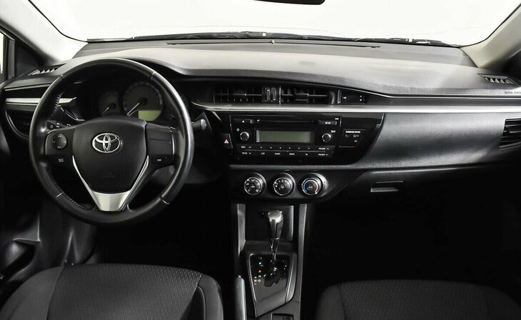Toyota Corolla - Фото 9