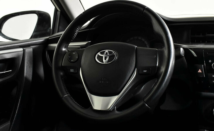 Toyota Corolla - Фото 11