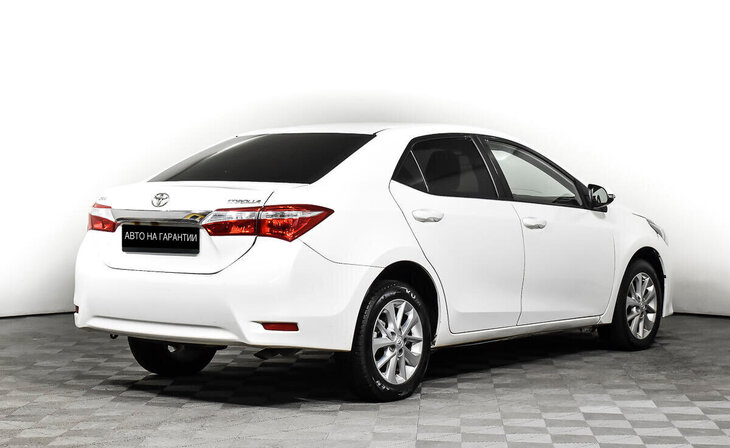 Toyota Corolla - Фото 4