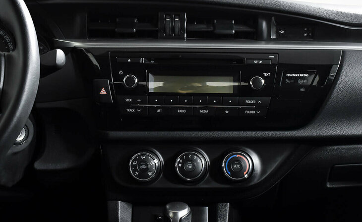 Toyota Corolla - Фото 12