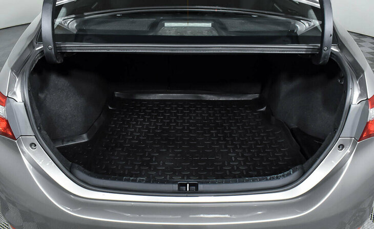 Toyota Corolla - Фото 15