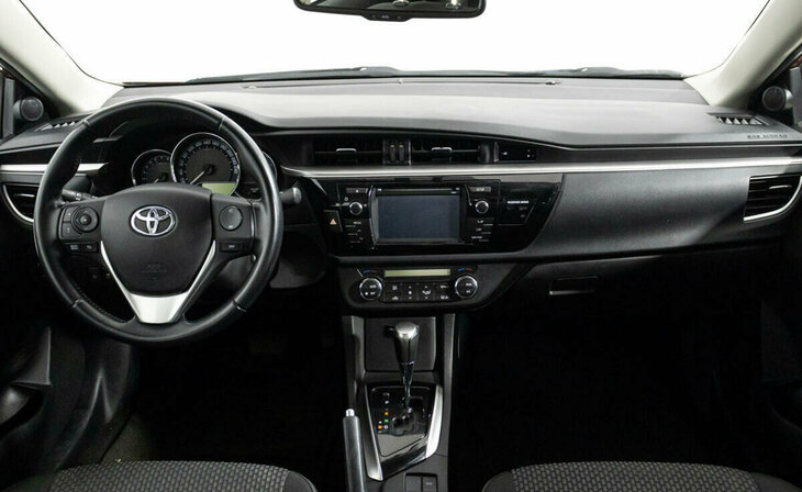 Toyota Corolla - Фото 5