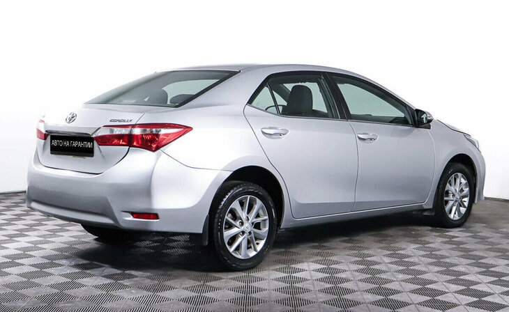 Toyota Corolla - Фото 4