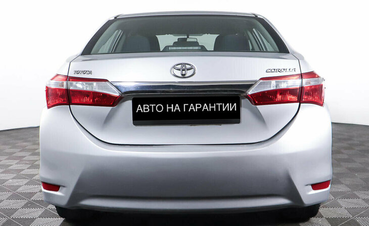 Toyota Corolla - Фото 5