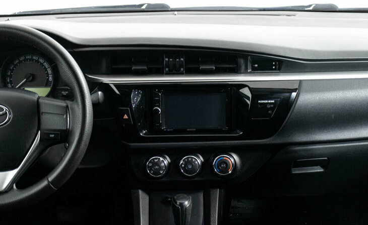 Toyota Corolla - Фото 7