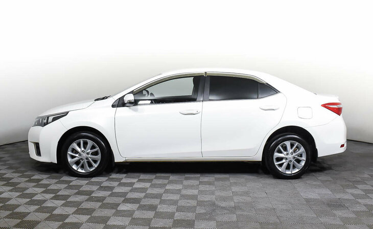 Toyota Corolla - Фото 2