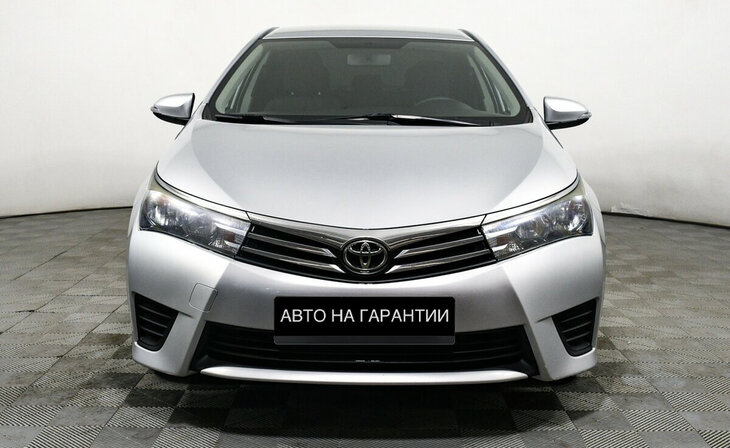 Toyota Corolla - Фото 1