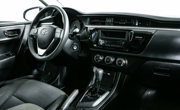 Toyota Corolla - Фото 4
