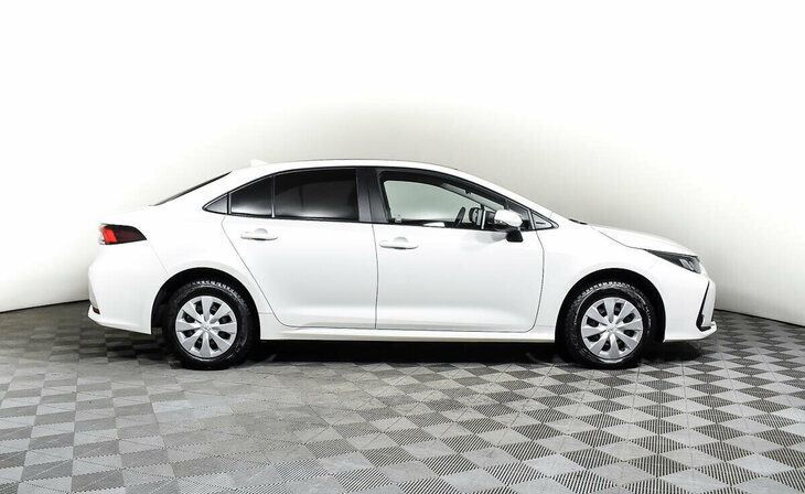 Toyota Corolla - Фото 3