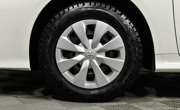 Toyota Corolla - Фото 6