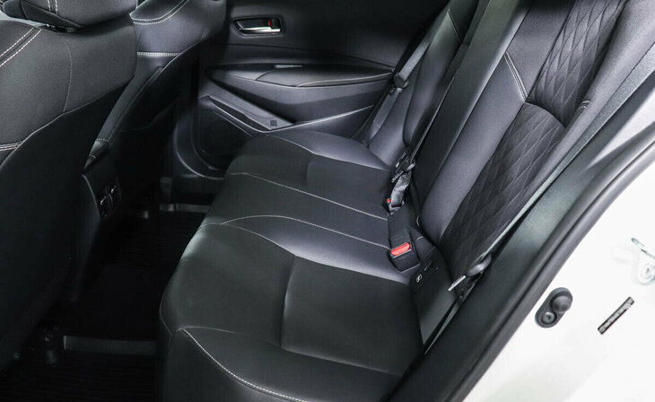 Toyota Corolla - Фото 10