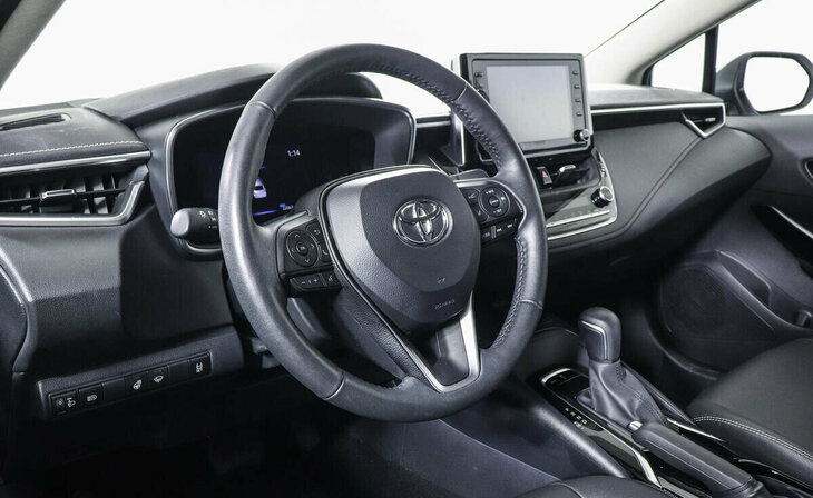 Toyota Corolla - Фото 7