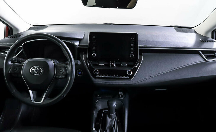Toyota Corolla - Фото 9