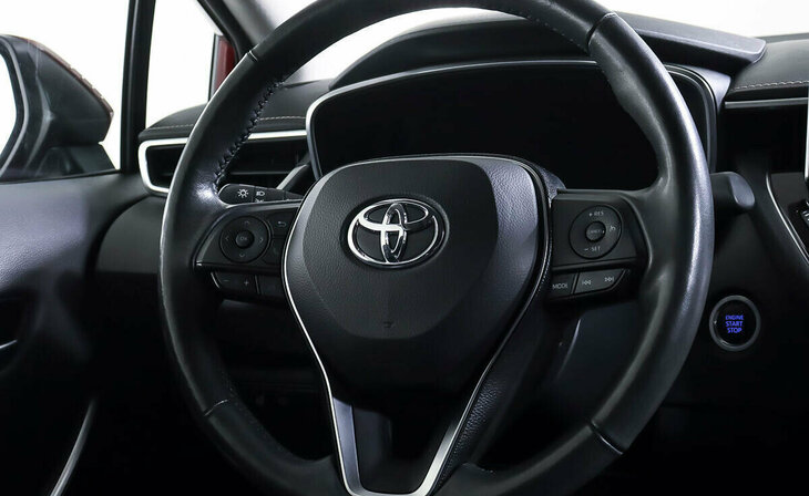 Toyota Corolla - Фото 11