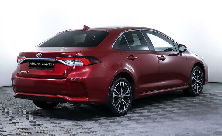 Toyota Corolla - Фото 4