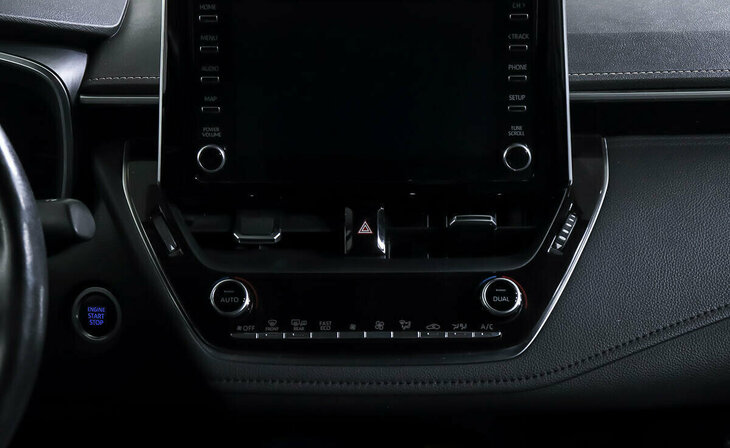 Toyota Corolla - Фото 10