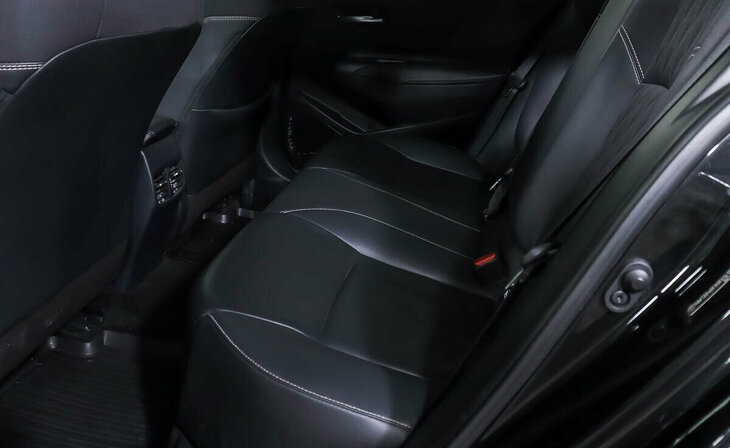 Toyota Corolla - Фото 13