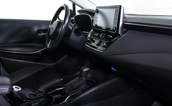 Toyota Corolla - Фото 6