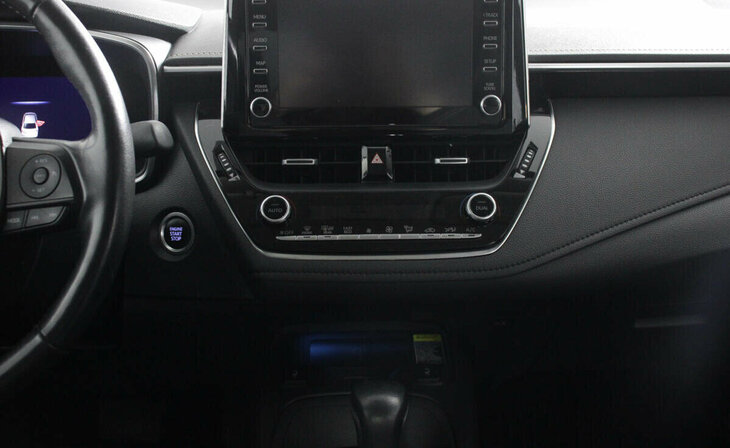 Toyota Corolla - Фото 8