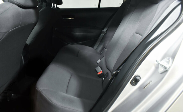 Toyota Corolla - Фото 12