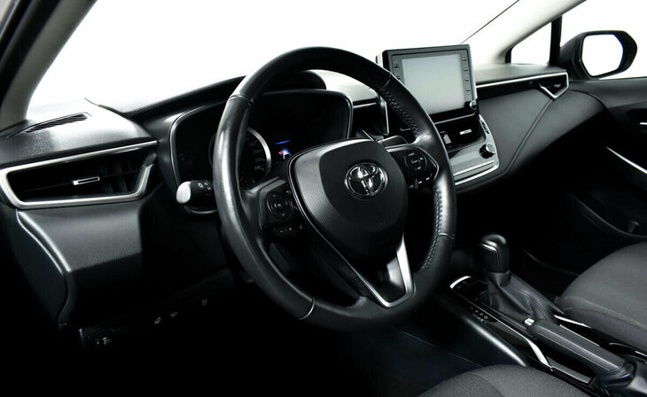 Toyota Corolla - Фото 10