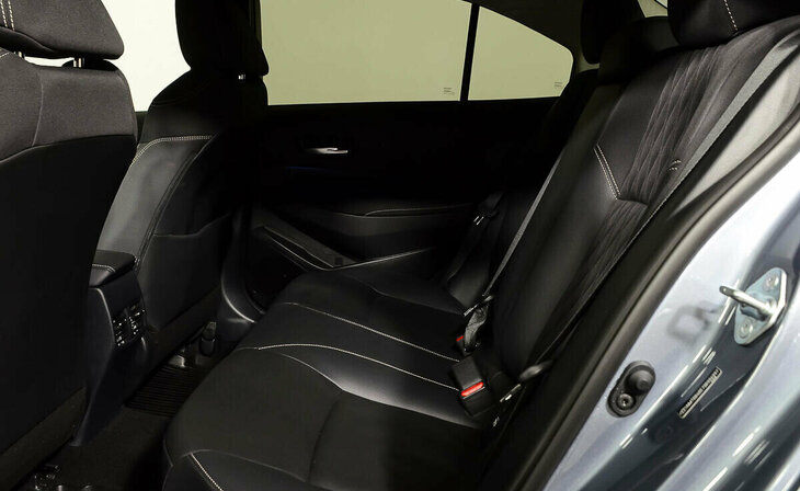 Toyota Corolla - Фото 15