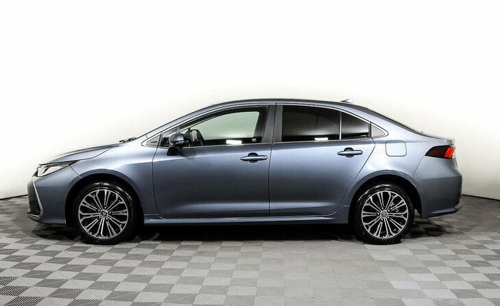 Toyota Corolla - Фото 2