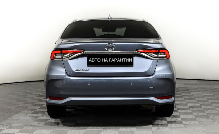 Toyota Corolla - Фото 5