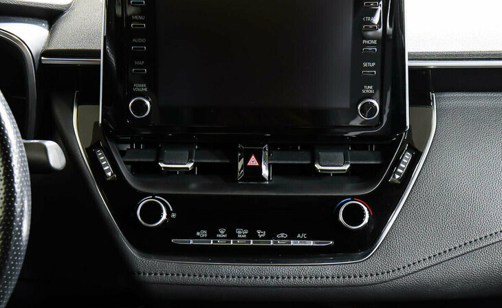 Toyota Corolla - Фото 11