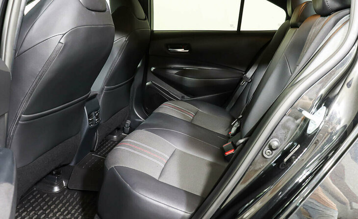 Toyota Corolla - Фото 14