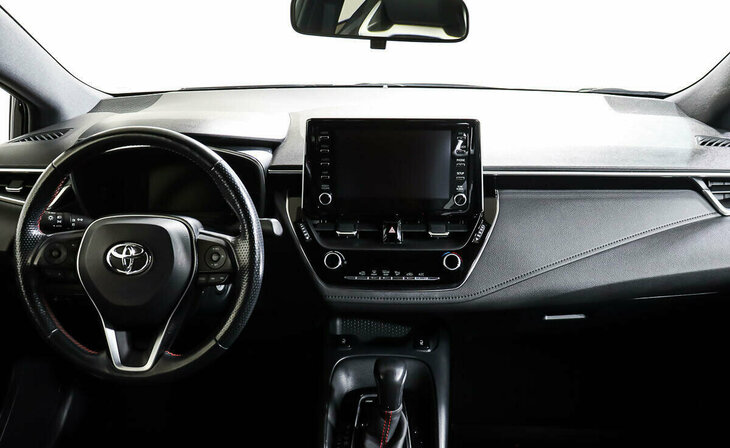 Toyota Corolla - Фото 8