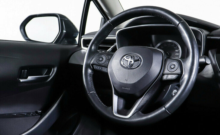 Toyota Corolla - Фото 11