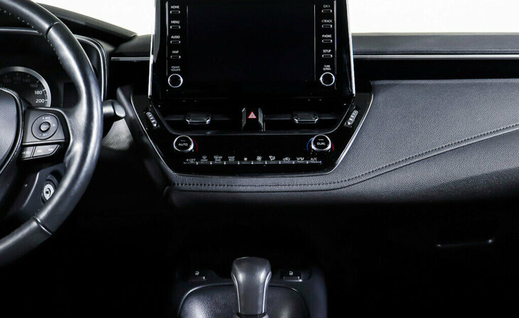 Toyota Corolla - Фото 13