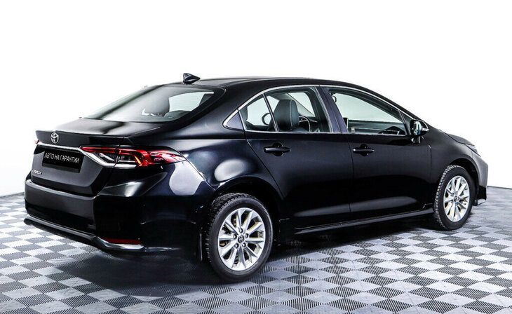 Toyota Corolla - Фото 4