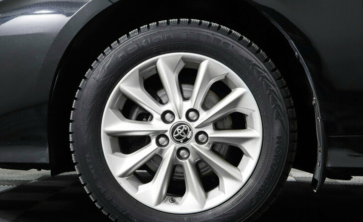 Toyota Corolla - Фото 7