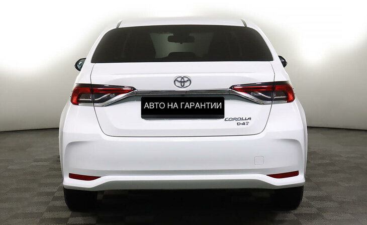 Toyota Corolla - Фото 3