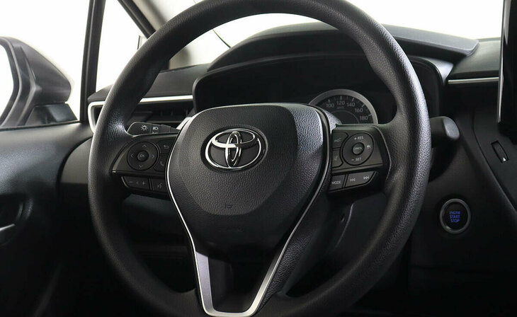 Toyota Corolla - Фото 8