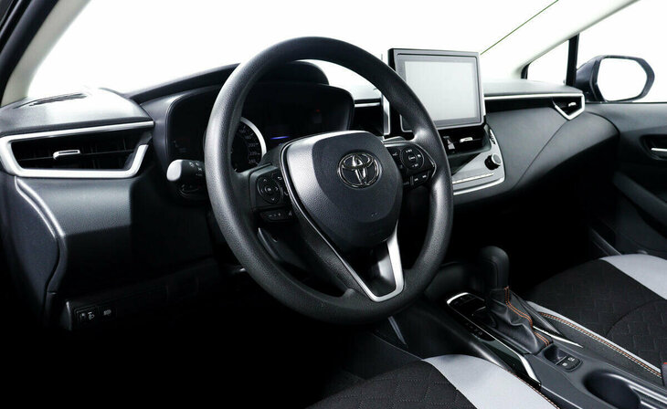 Toyota Corolla - Фото 10