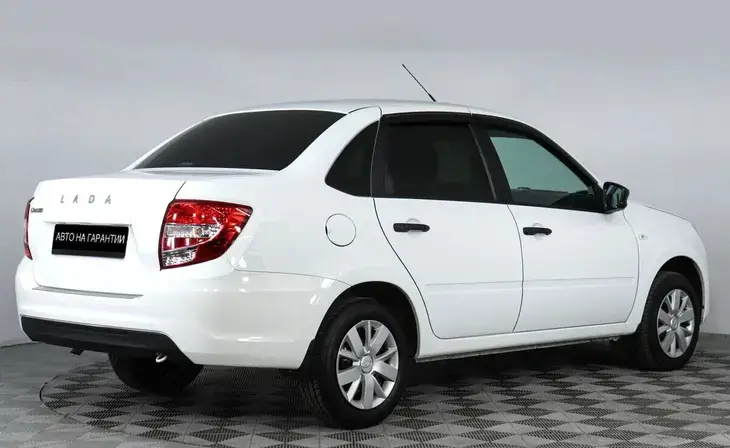 Lada Granta - Фото 2