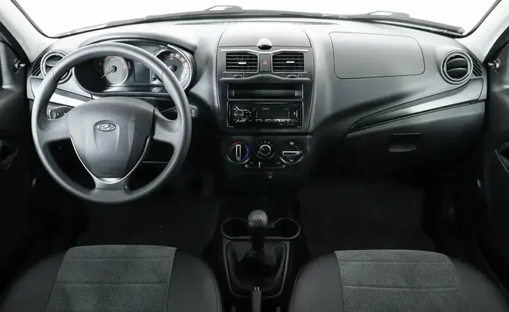 Lada Granta - Фото 6